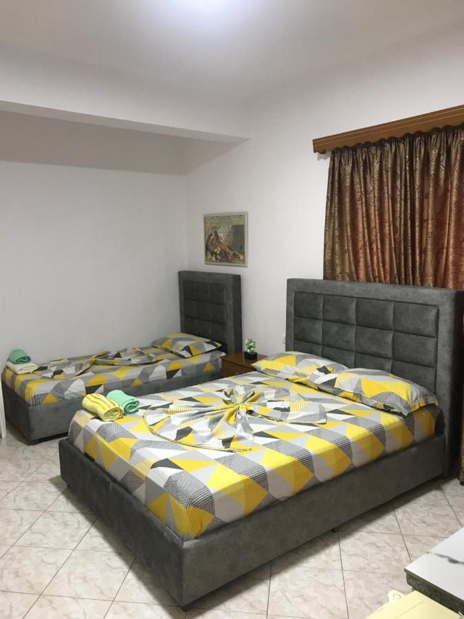 Apartament Roisin Саранде Екстериор снимка